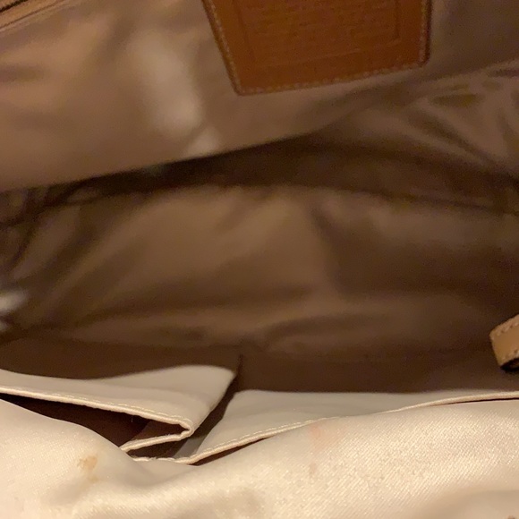 Coach Shoulder Bag - Picture 4 of 6